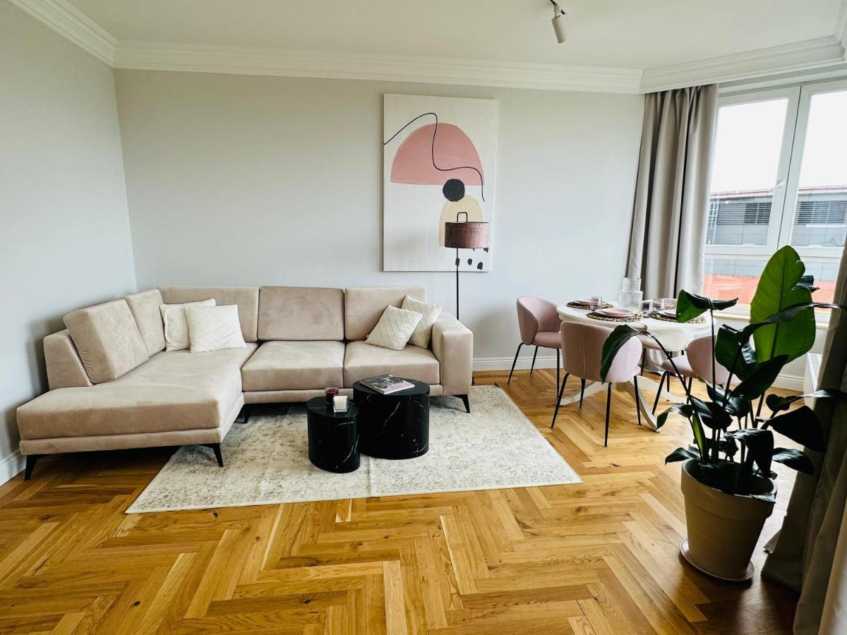 Warsaw Sadyba Premium Apartment By B2 ภายนอก รูปภาพ